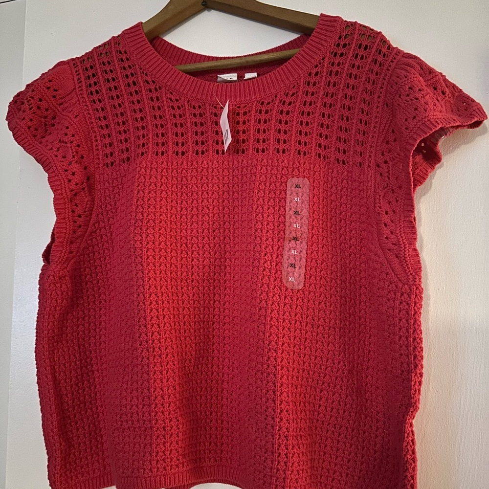 Women's Pink Knit Top